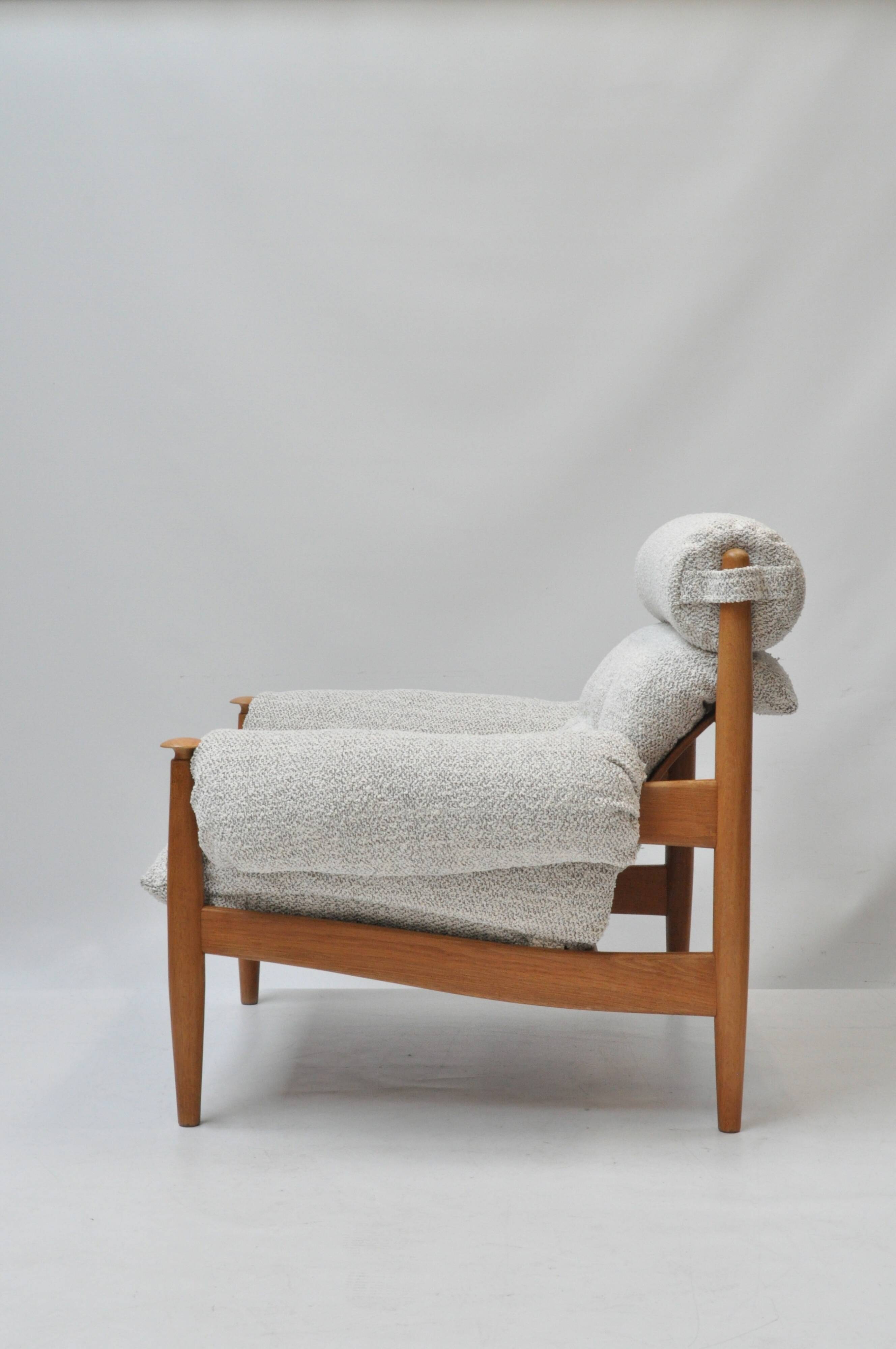 Scandinavian Lounge Armchair by Eric Merthen, 1960s – Reupholstered in Whit