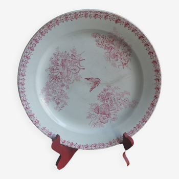 Flat round dish in pink iron earth Earthenware from Onnaing