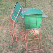 Table de jardin en fer peint, style milieu de siècle, avec 2 chaises, années 1960.