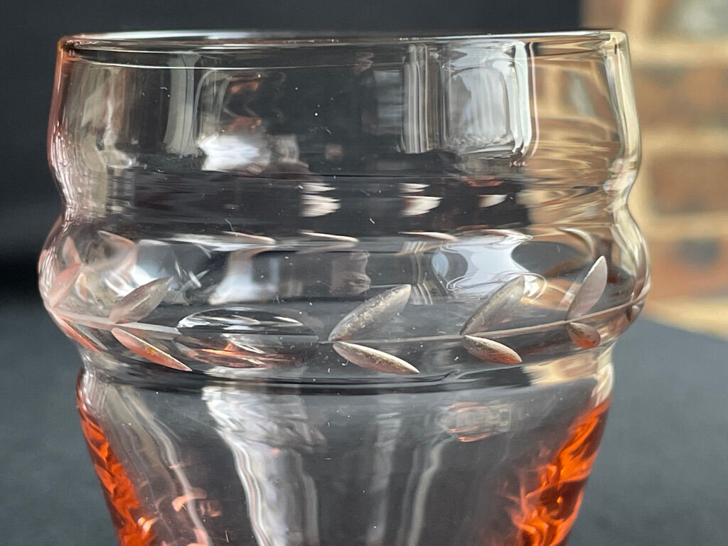 Service for 4 people - Art Deco - Glass or 1/2 pink crystal blown and cut