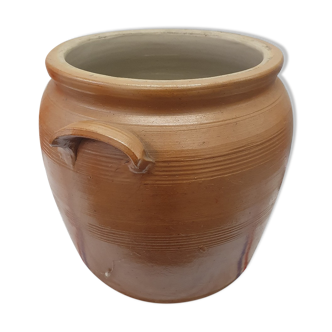 Sandstone pot