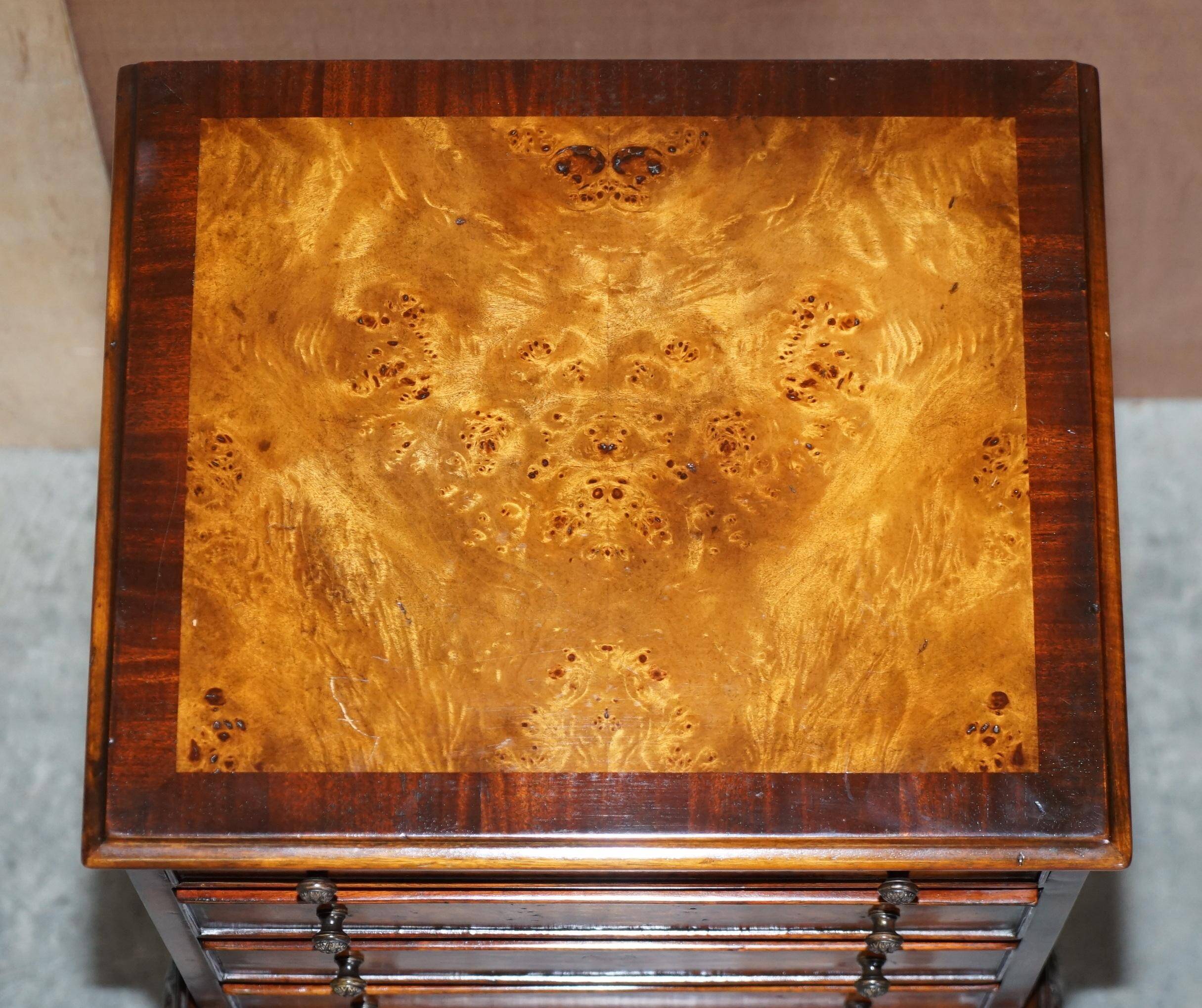 Commode Theodore Alexander style Campagne militaire en cuir