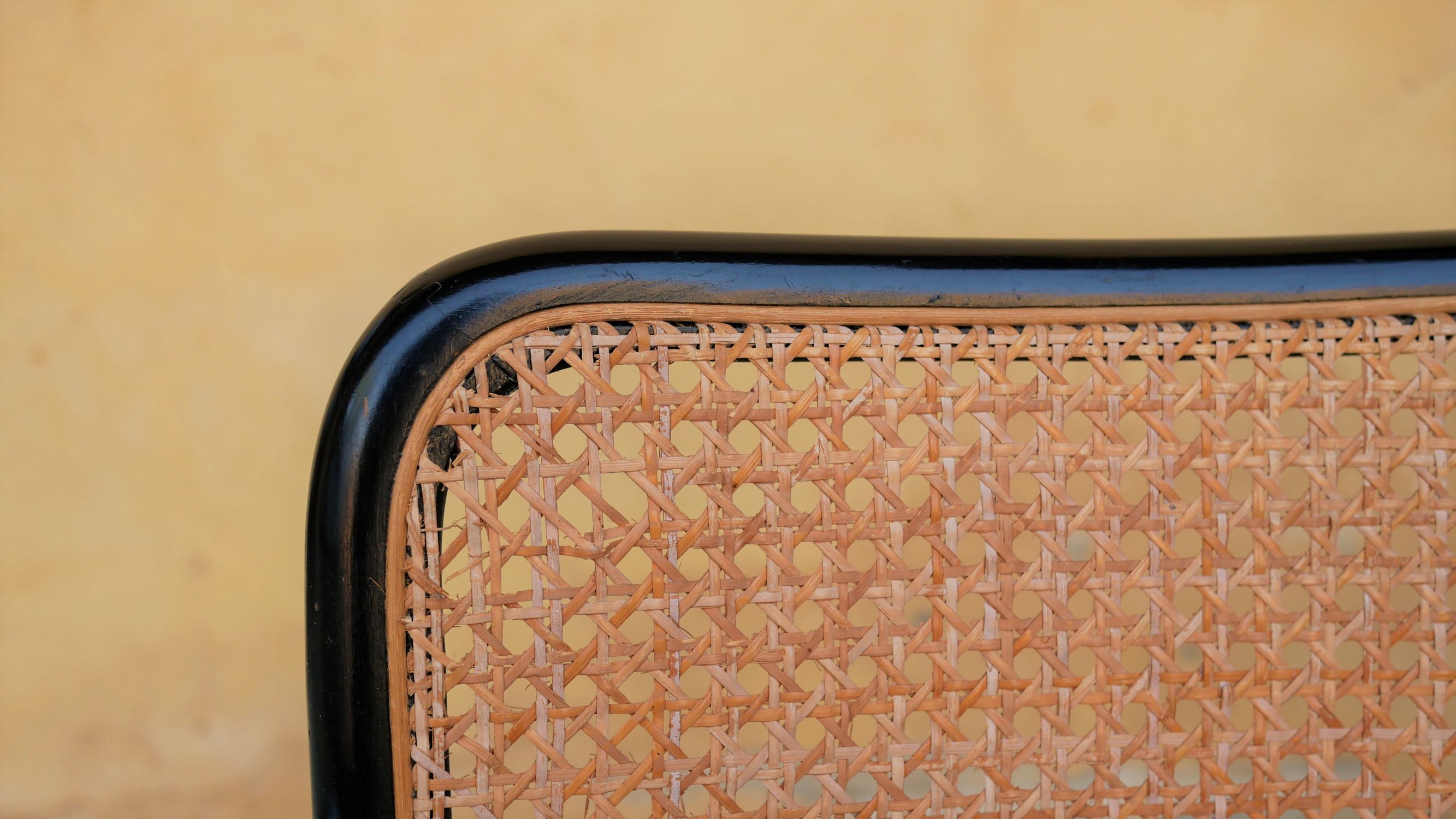 Fauteuil B64 par Marcel Breuer