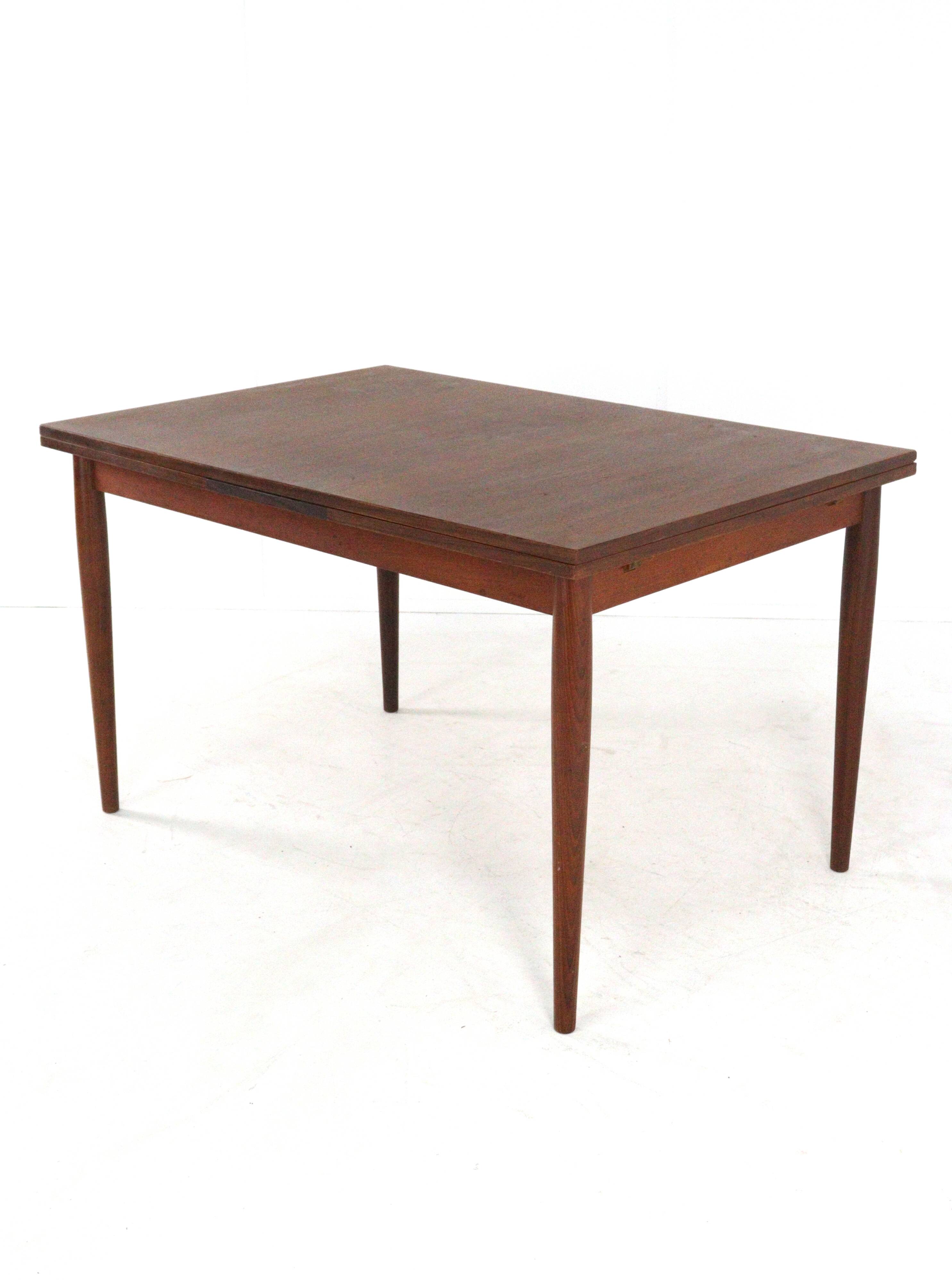 Lübke extendable rectangular dining table mid century modern