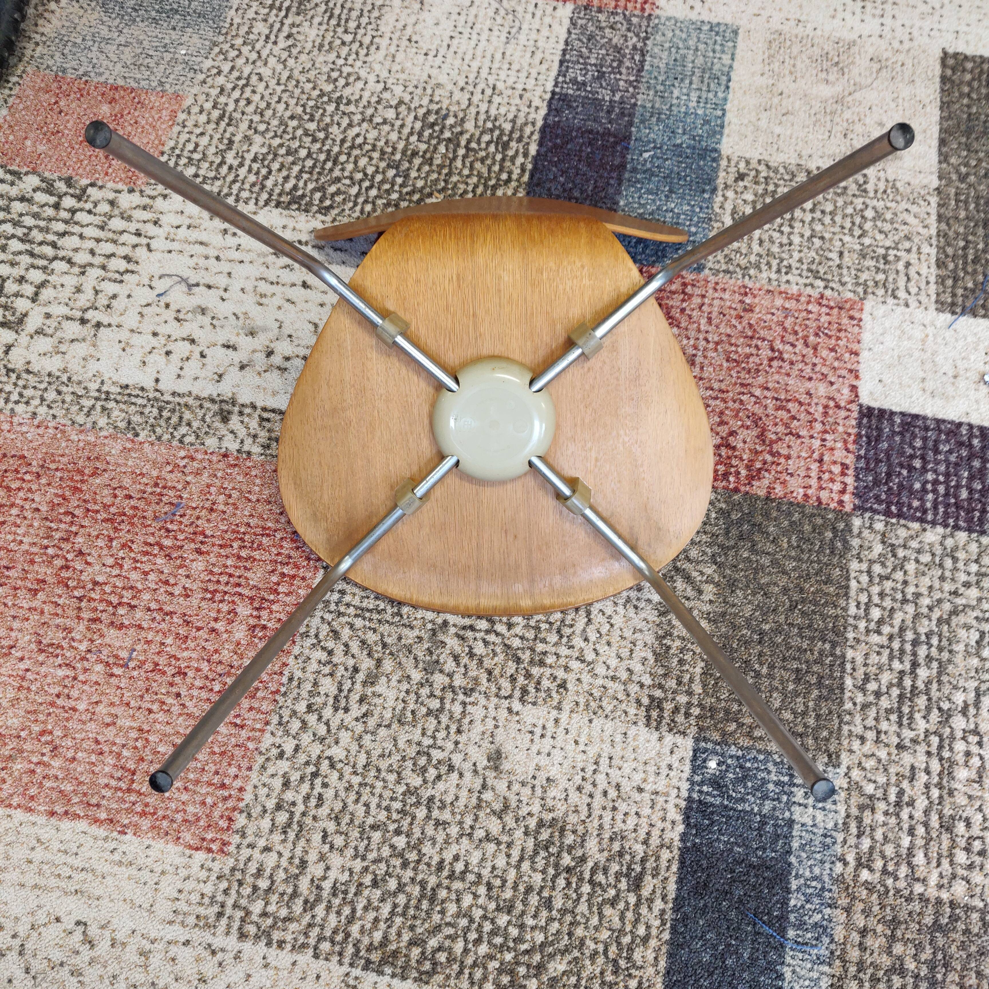 Pair 2 seagull chairs by Arne Jacobsen for Fritz Hansen