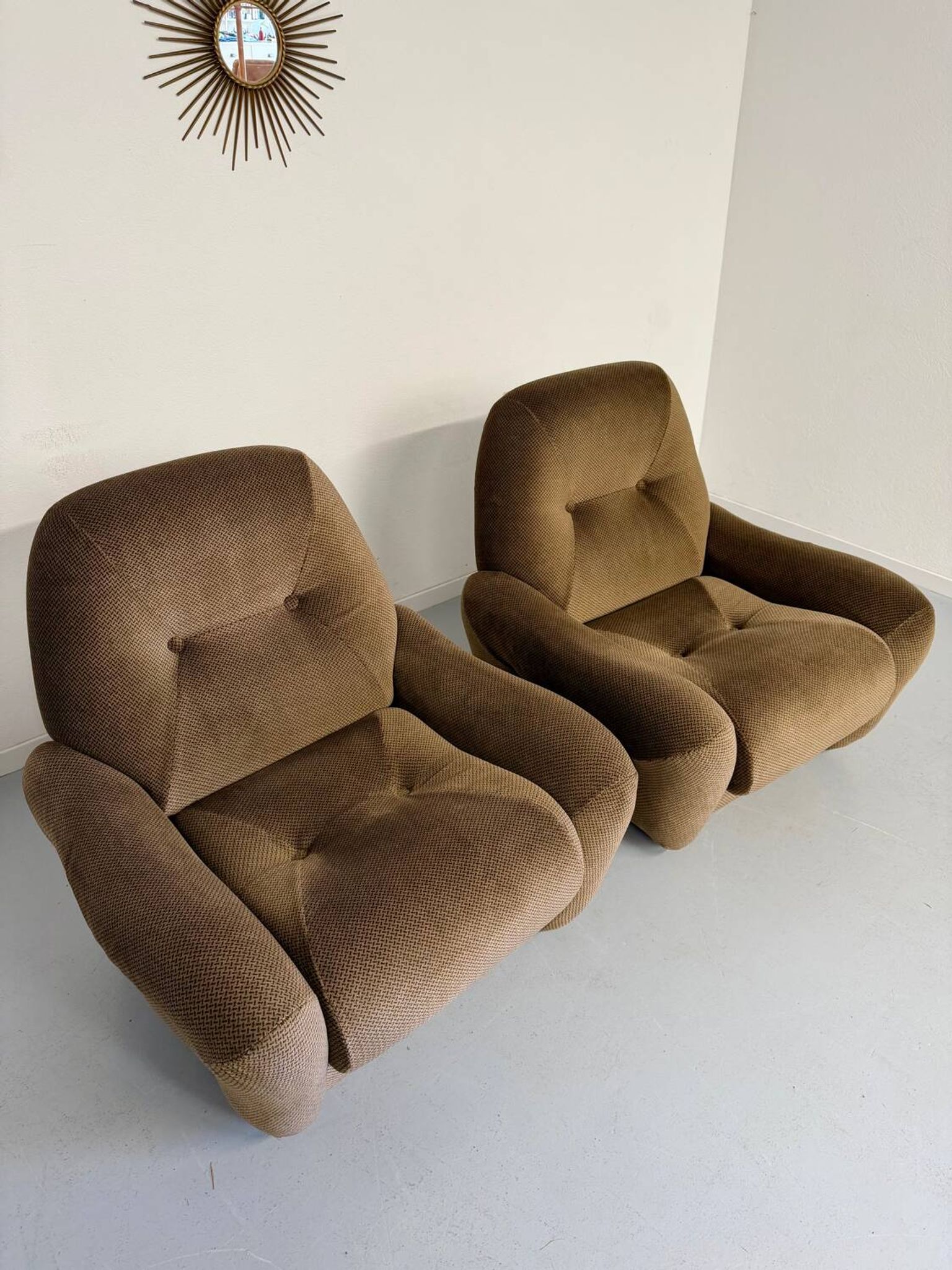 Lot of 2 cosy fabric armchairs, French design, vintage 1970s.