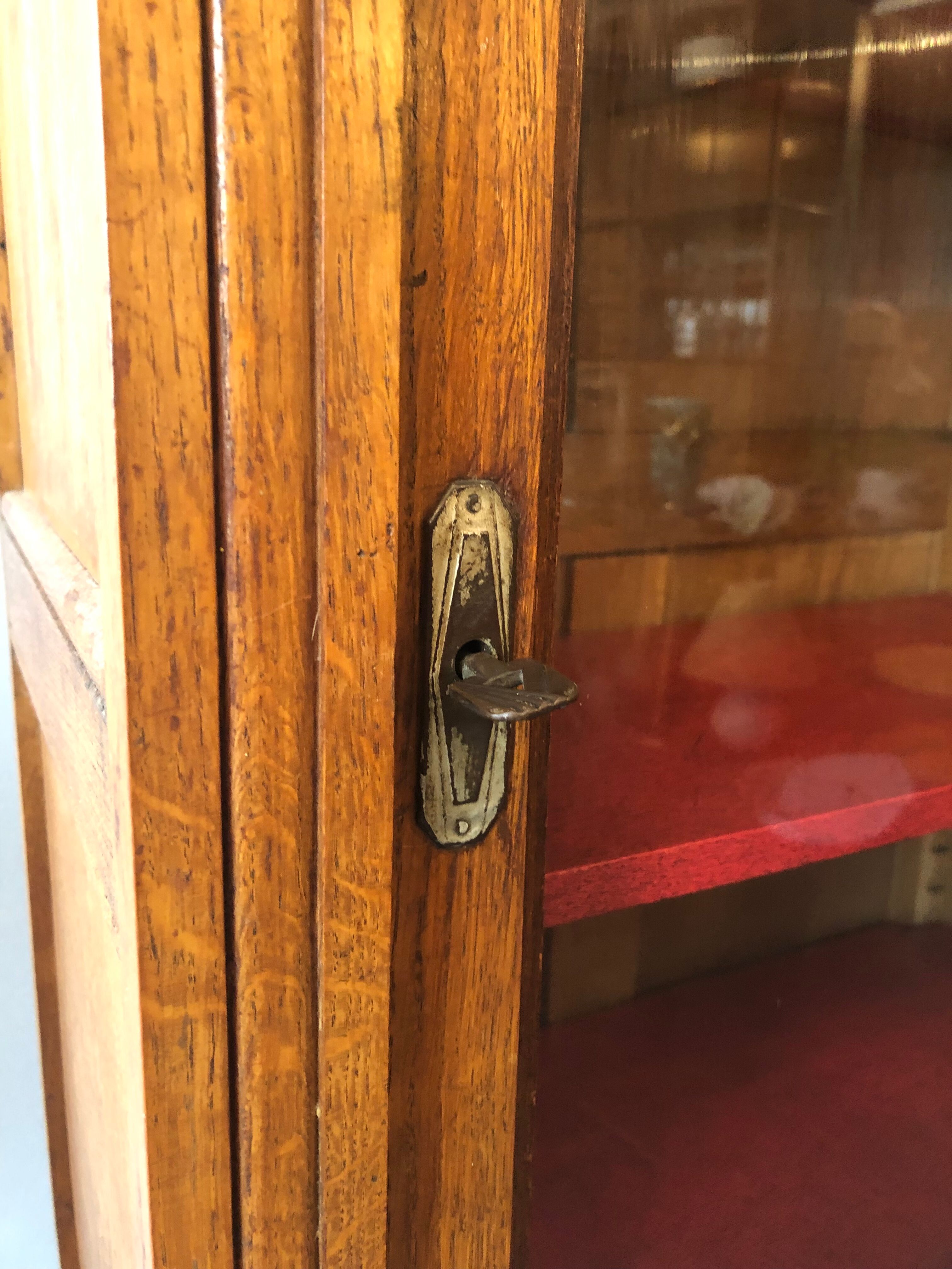 Art Deco glass cabinet