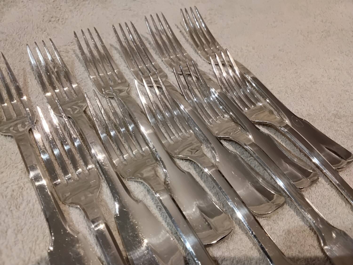 11 silver plated dessert forks, Francia goldsmith, single-flat, 18.9cm