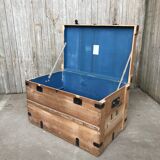 Louis Carré travel trunk