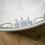 Plate on piedouche earth of iron - l'Amandinoise