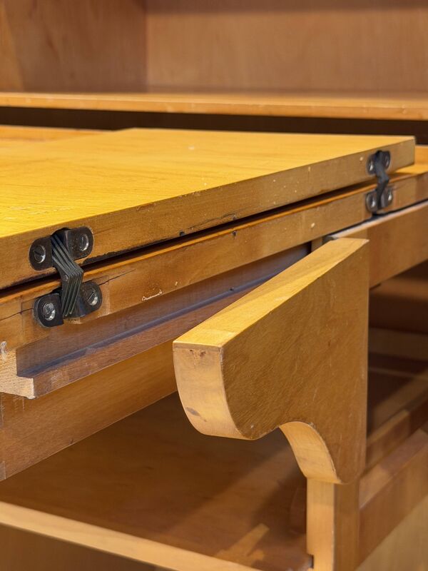 Ernst mummenthaler & otto meier bureau « magic box» ou bureau malle