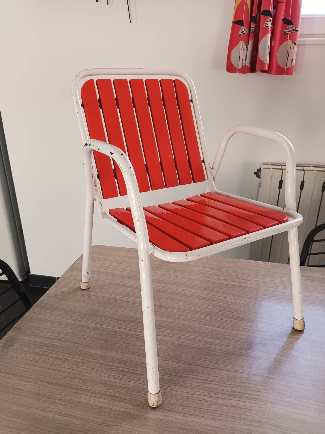 Emu children's chair