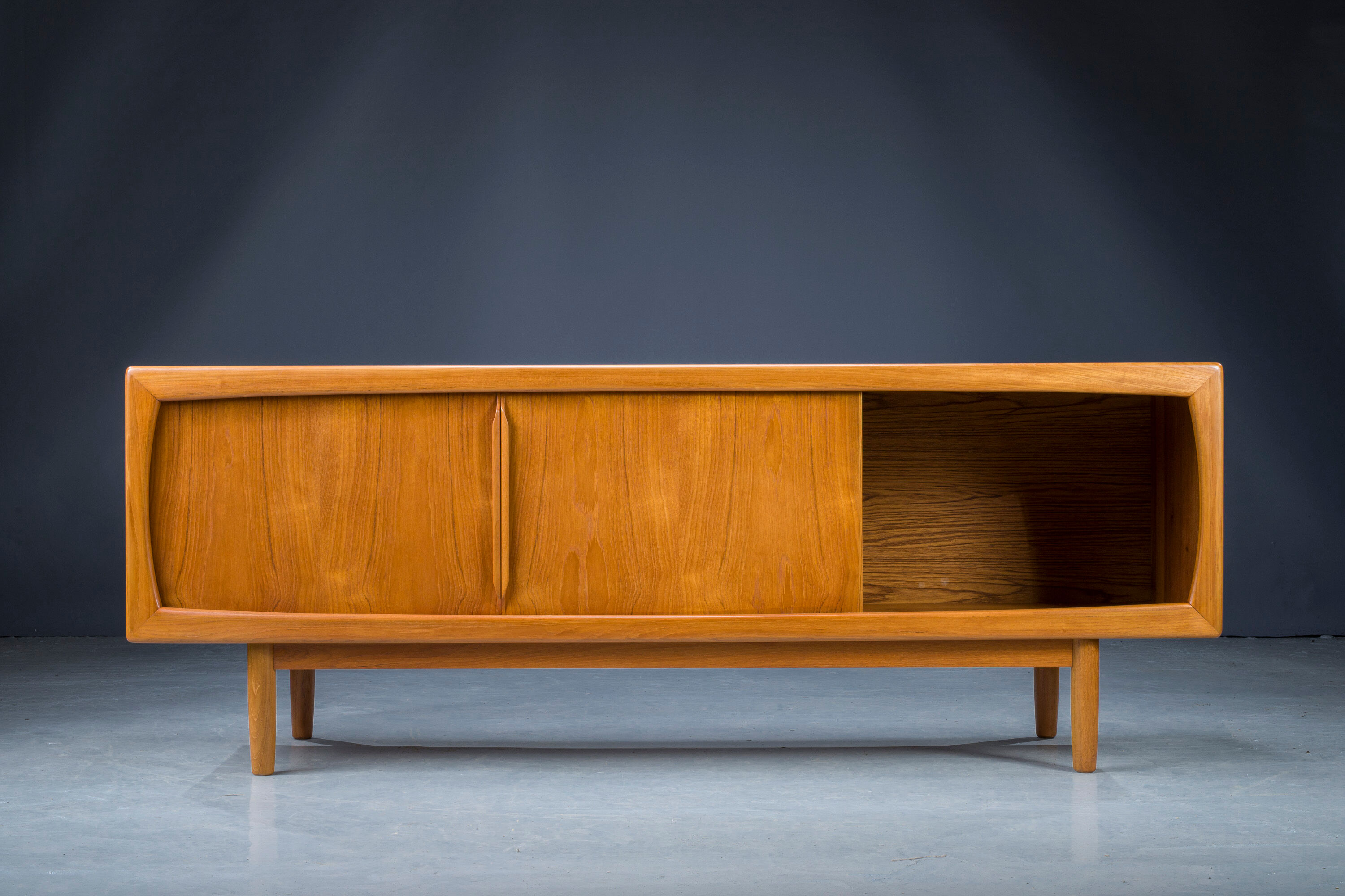 Mid-Century Danish Teak Sideboard from H.P. Hanssen, 1960s