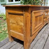 Old low buffet