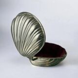 Boîte à bijoux en coquillage, plaqué argent, Italie, vers les années 1980.