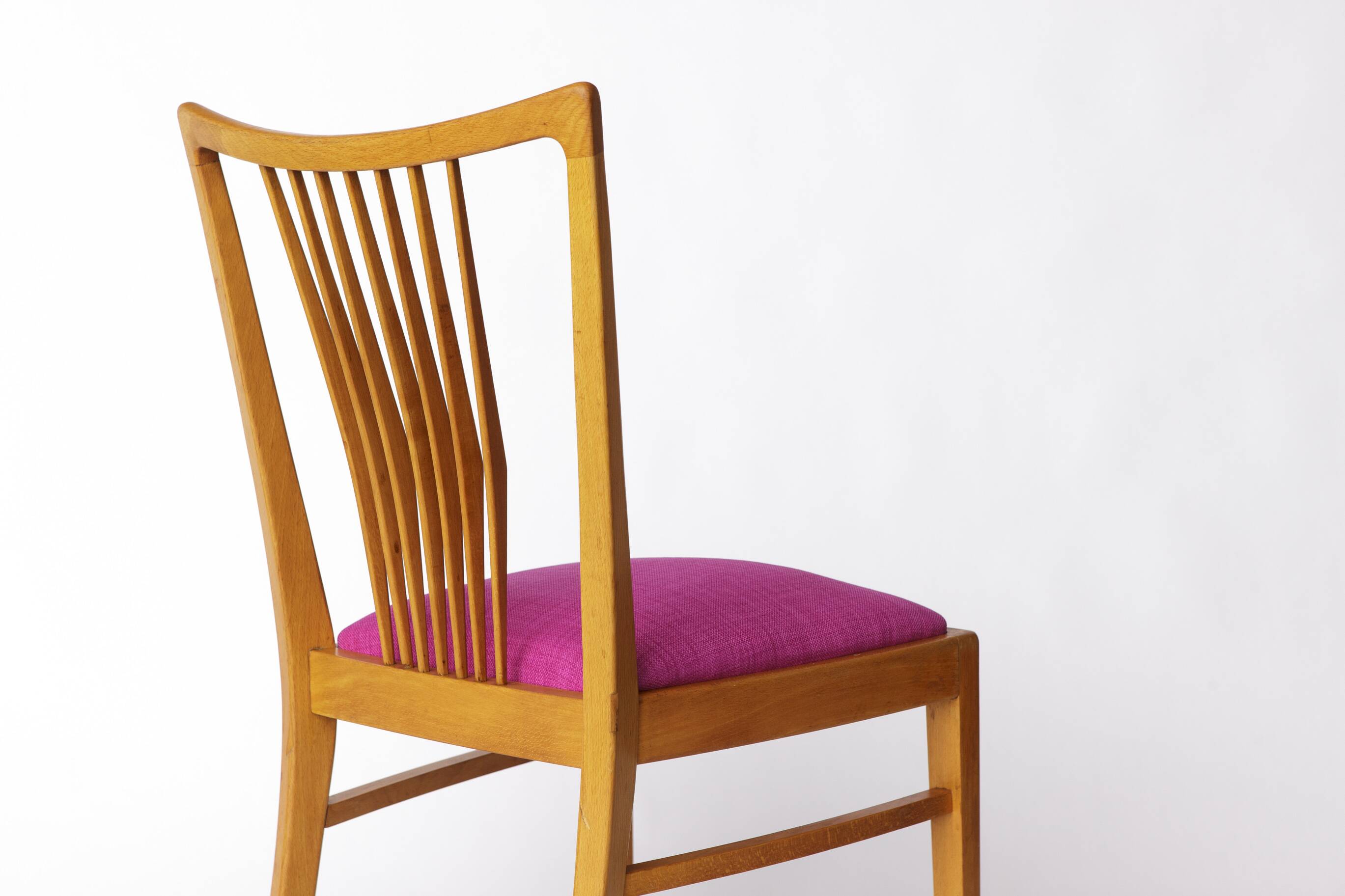 Vintage Magenta Upholstered Beech Dining Chair – Germany, 1960s–1970s