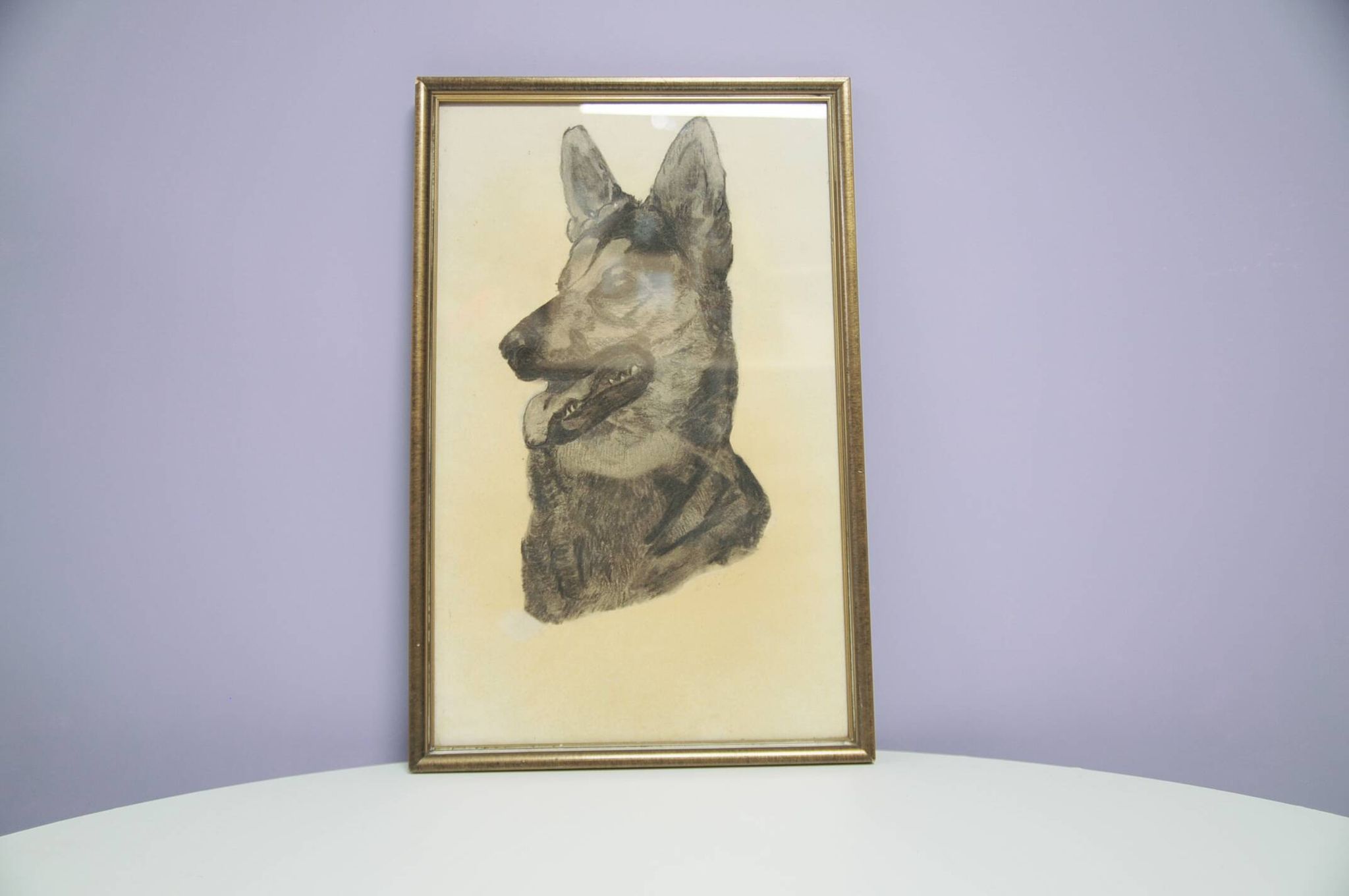 Golden frame with drawing of shepherd