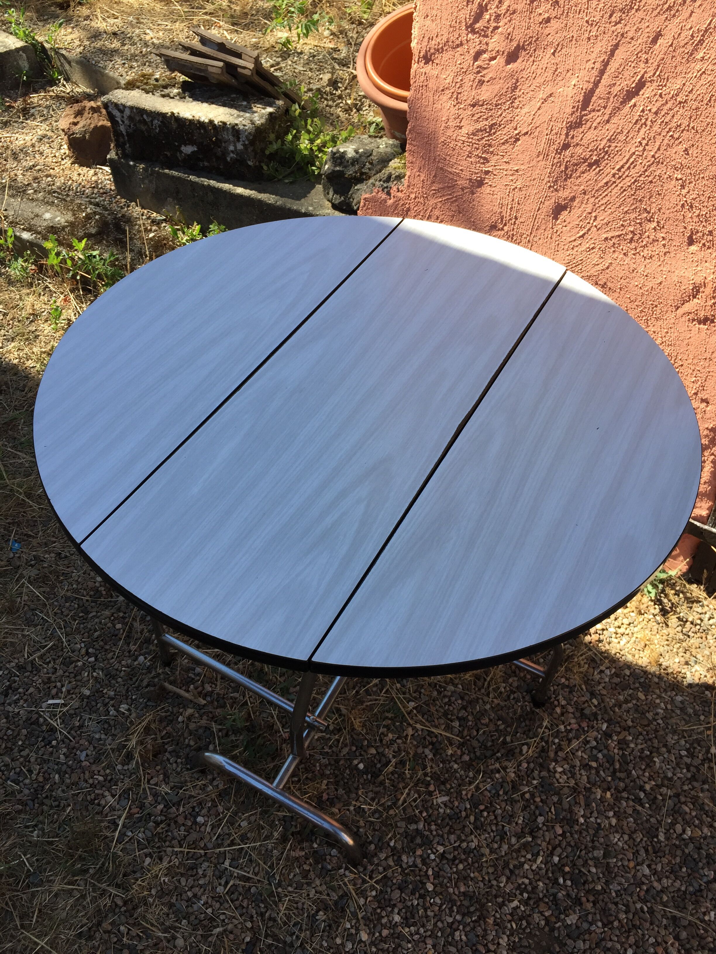 Table in folding Formica