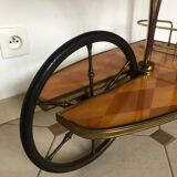 Vintage service on wheels