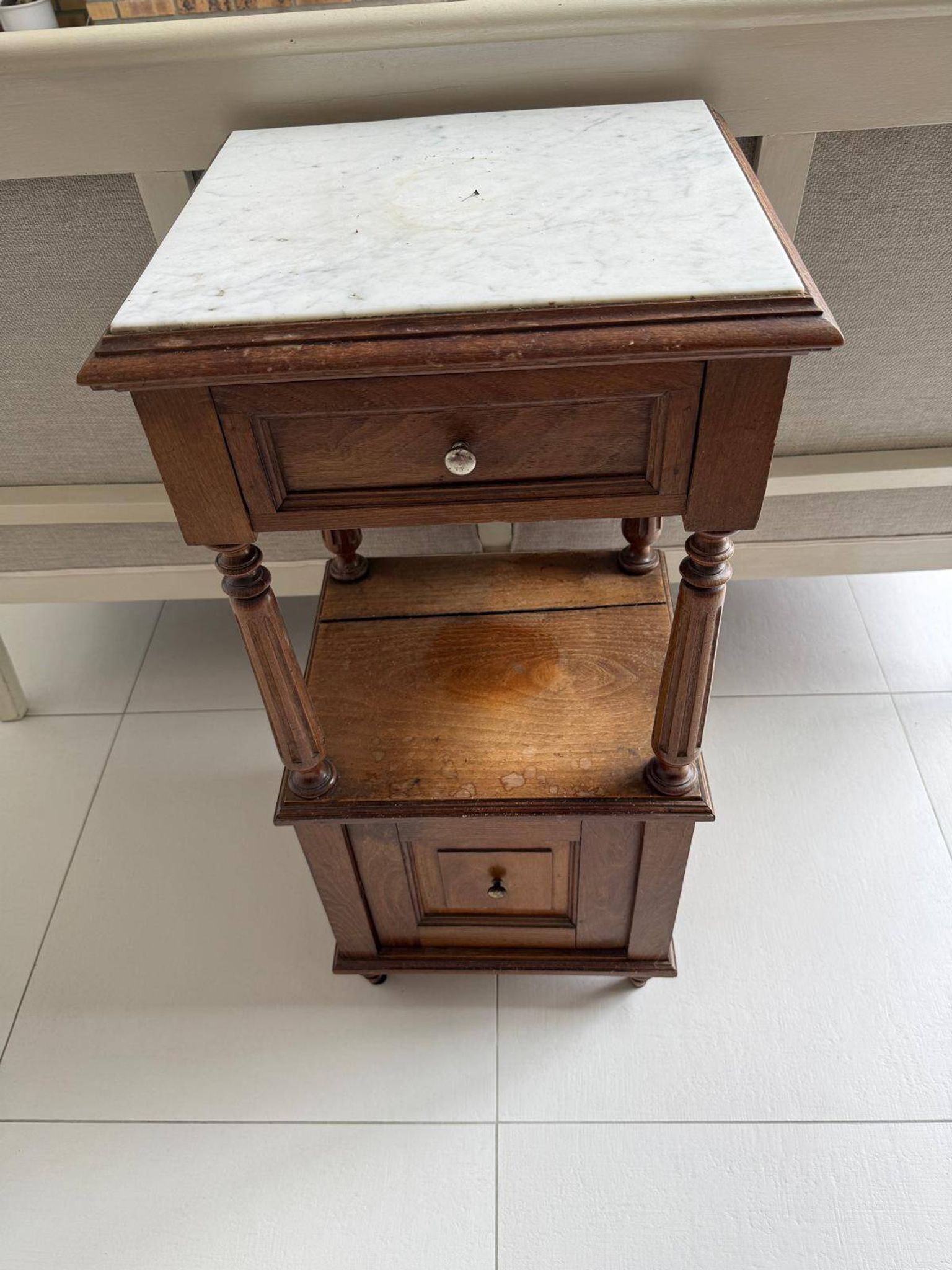Table d'appoint en marbre