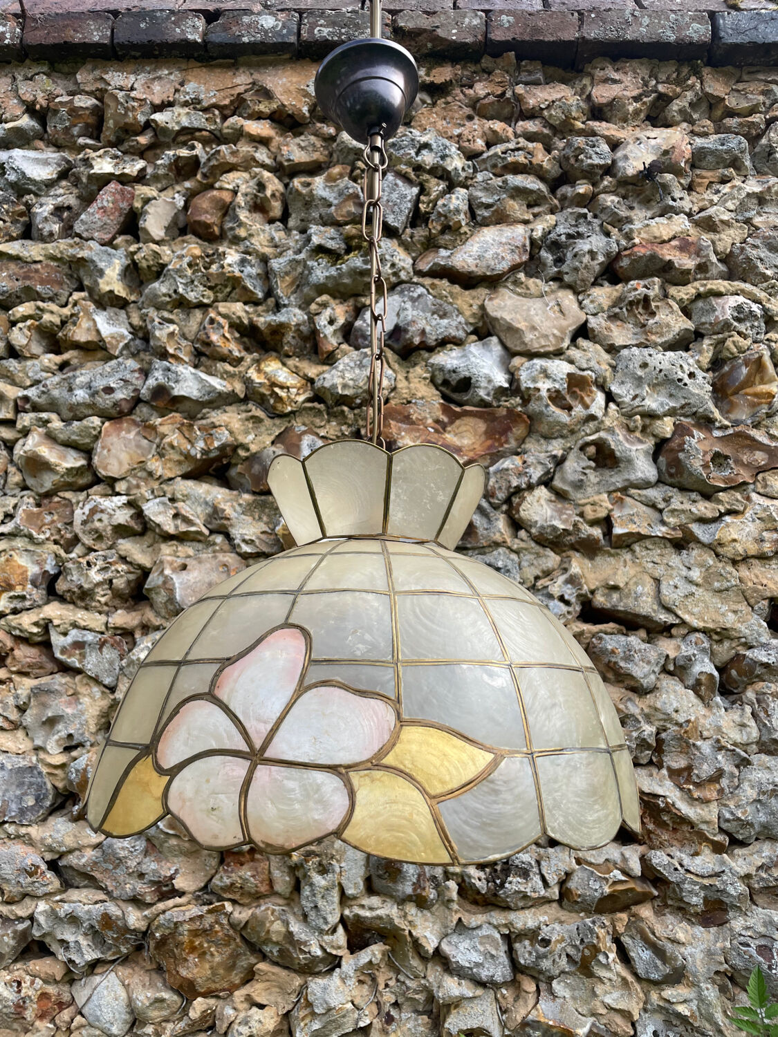 Vintage mother-of-pearl and brass pendant light 1970