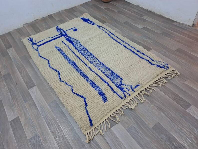 Handmade wool beni ouraine rug size 150 x 250 cm