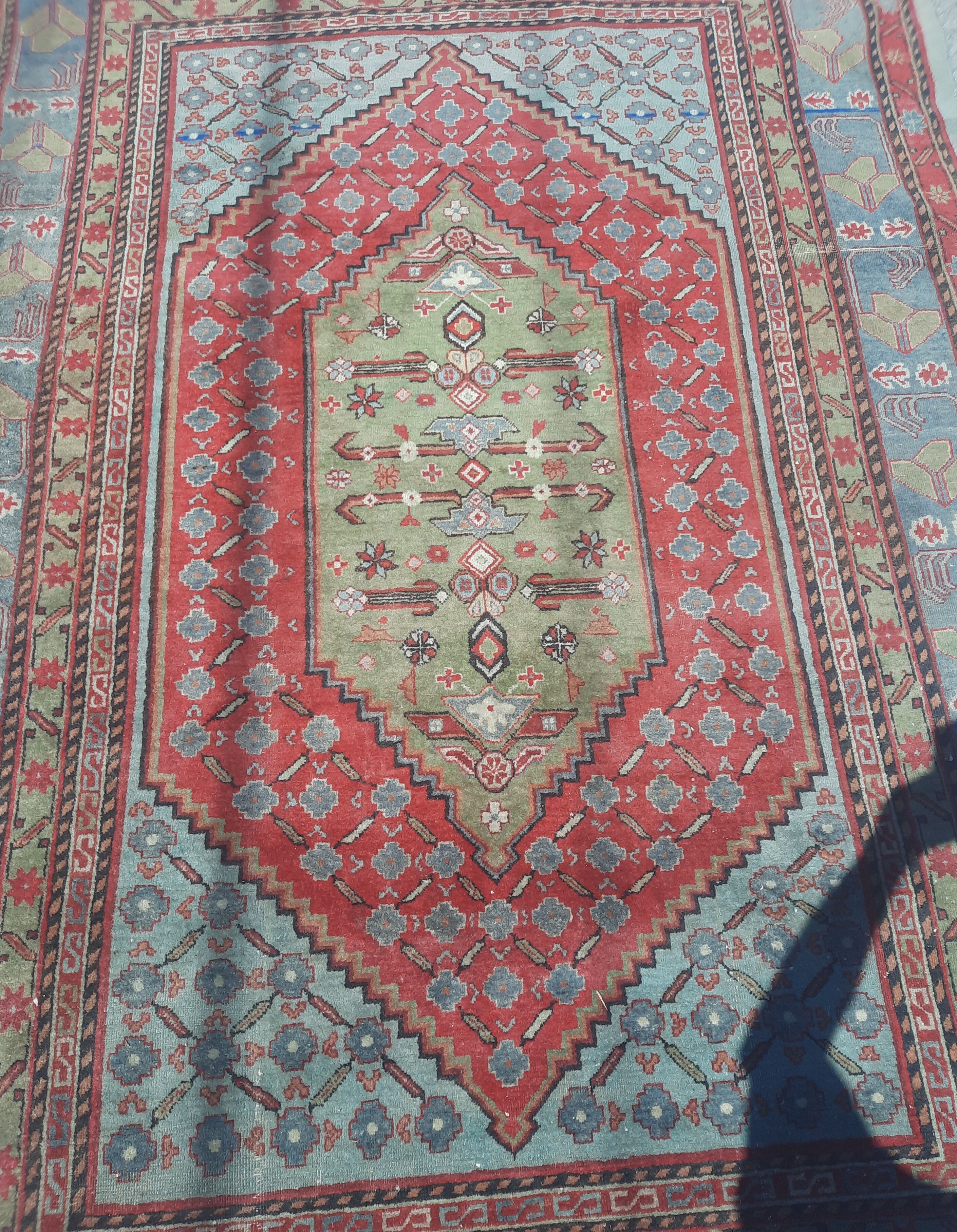 Oriental rug 2m88 x 1m88