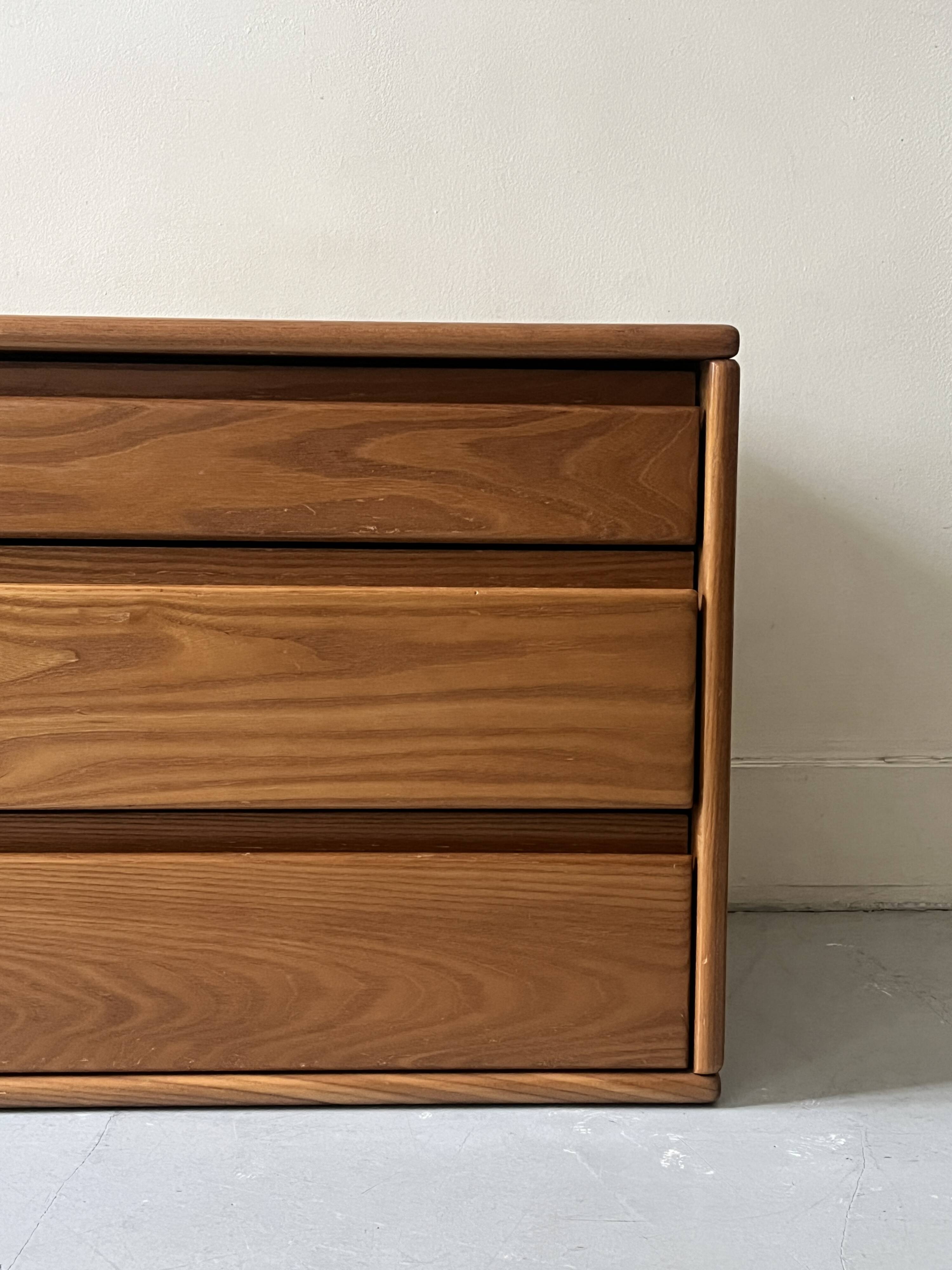 3-drawer chest of drawers in solid elm wood, Regain house
