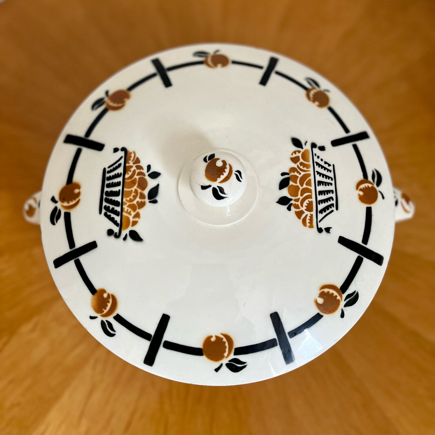 Badonviller vintage soup vegetable dish