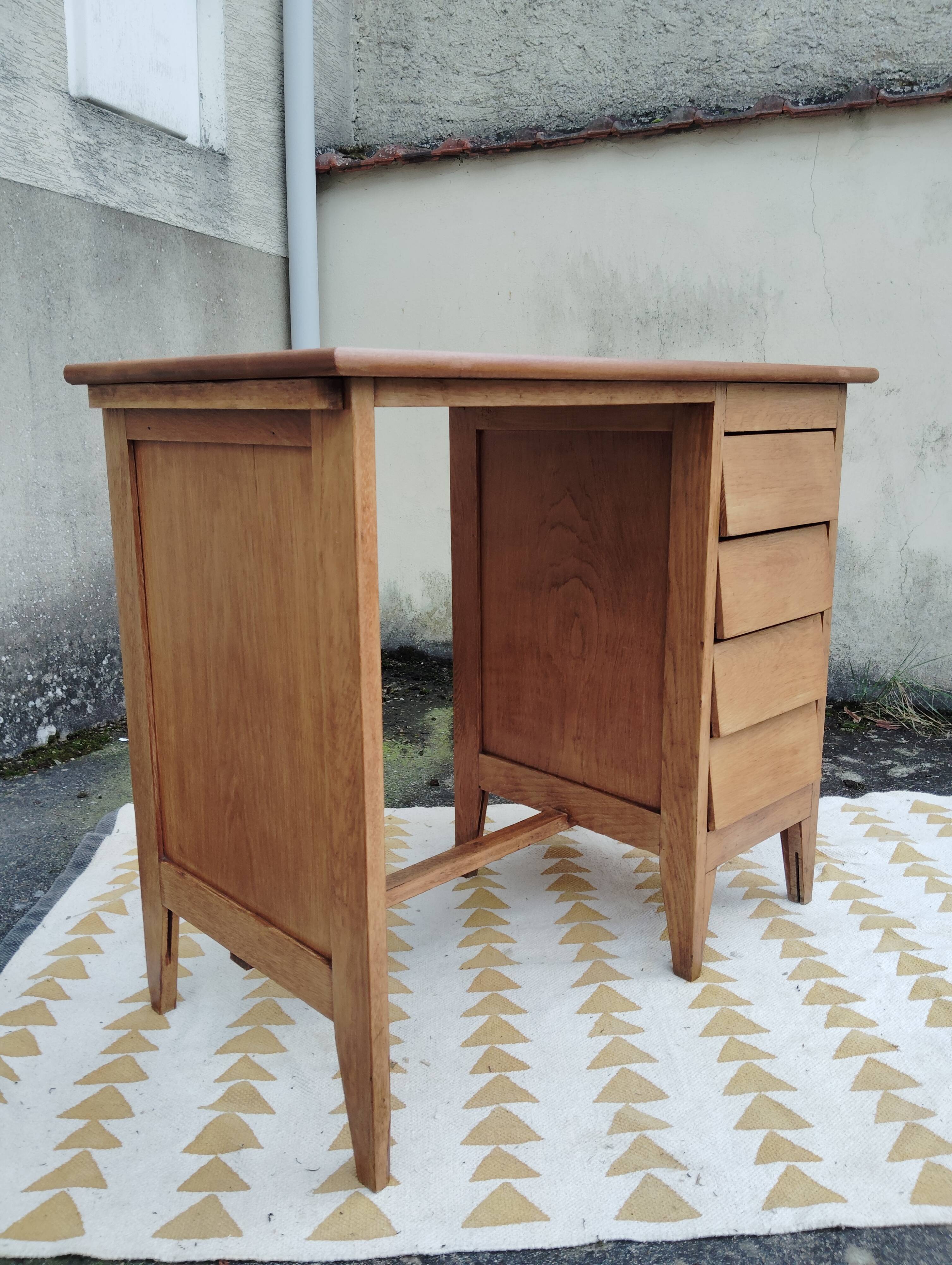 Vintage desk with small footprint