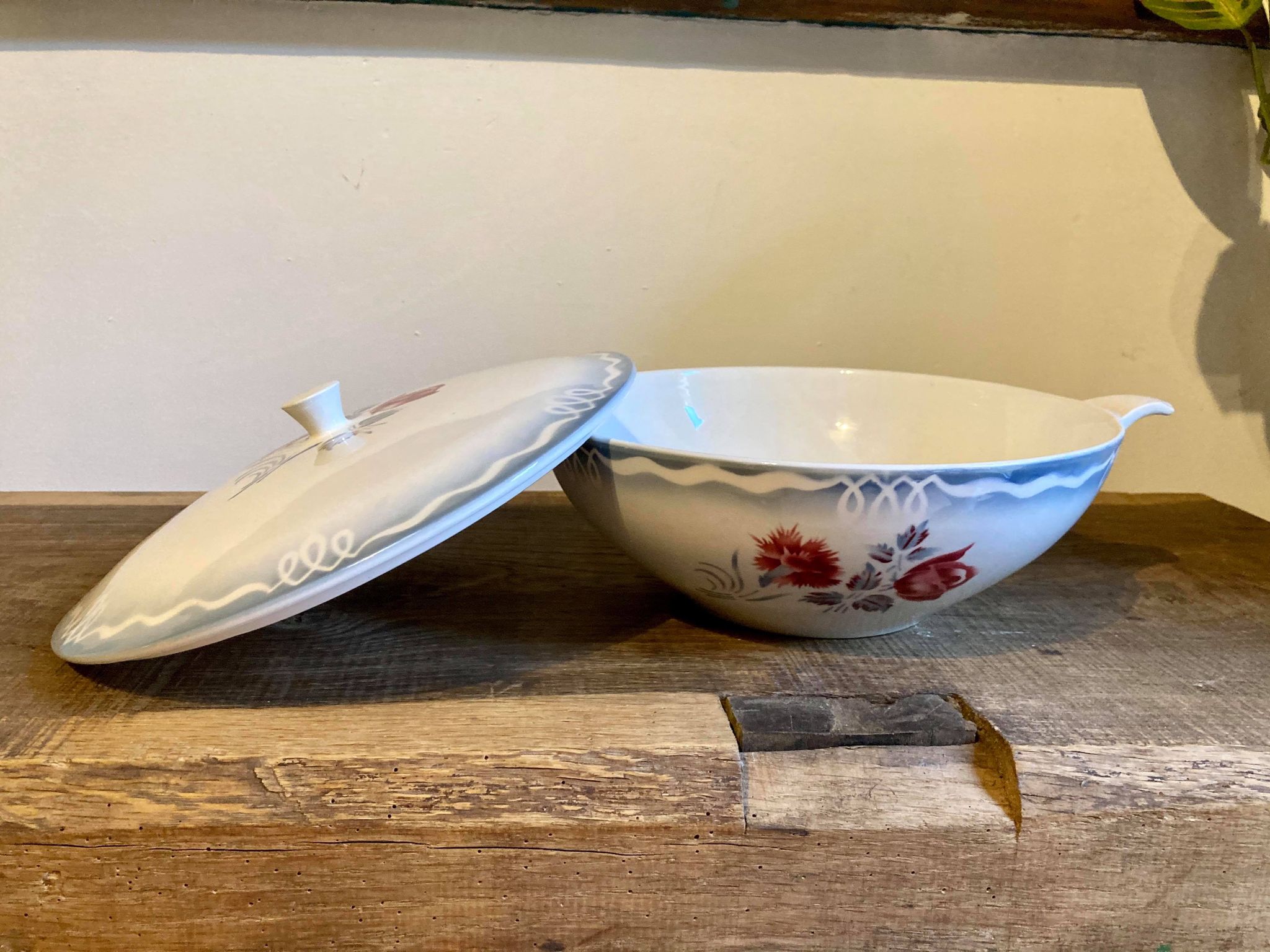 Soupière Digoin Sarreguemines model Marinette