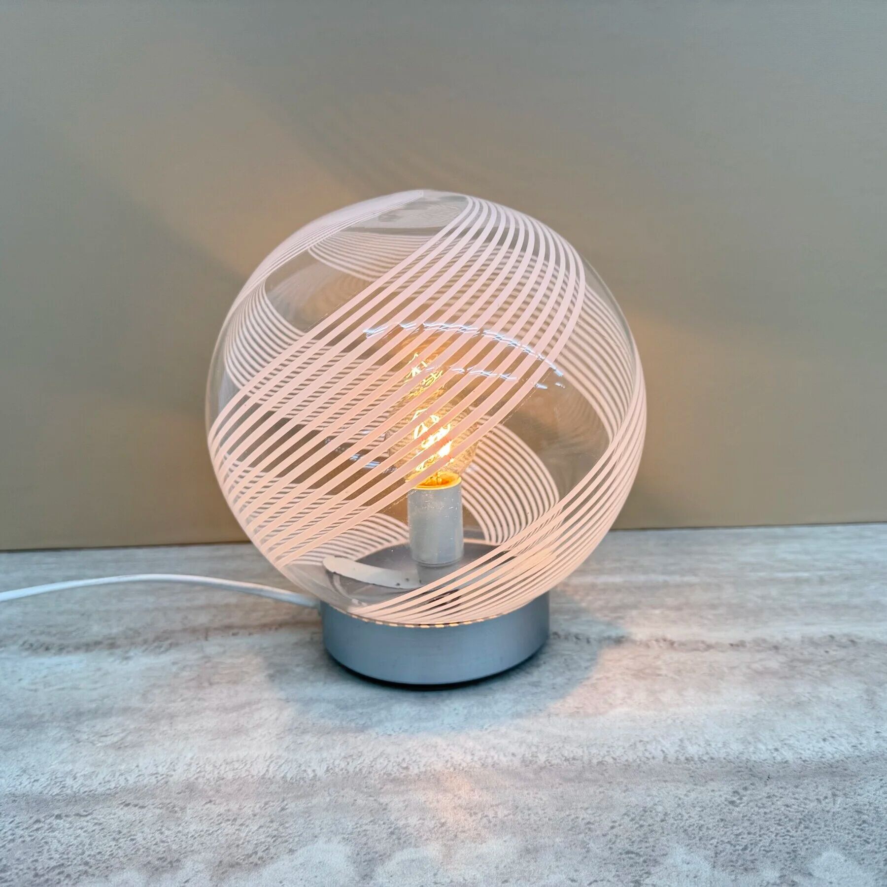 Mid-century design swirl glass table lamp, 1970s Italy