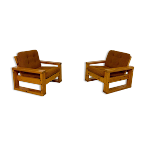 Lot 2 fauteuils en pin