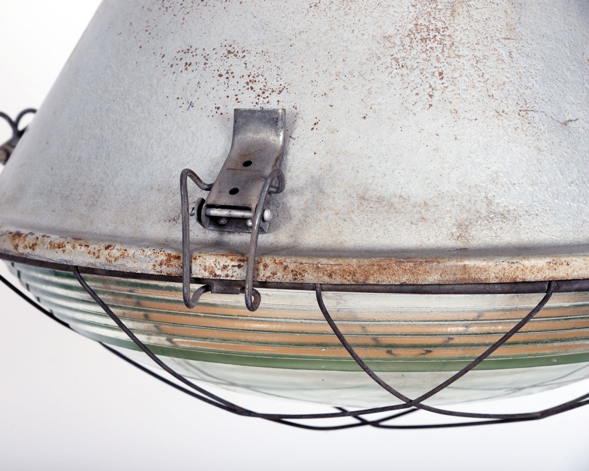 Industrial hanging lamp