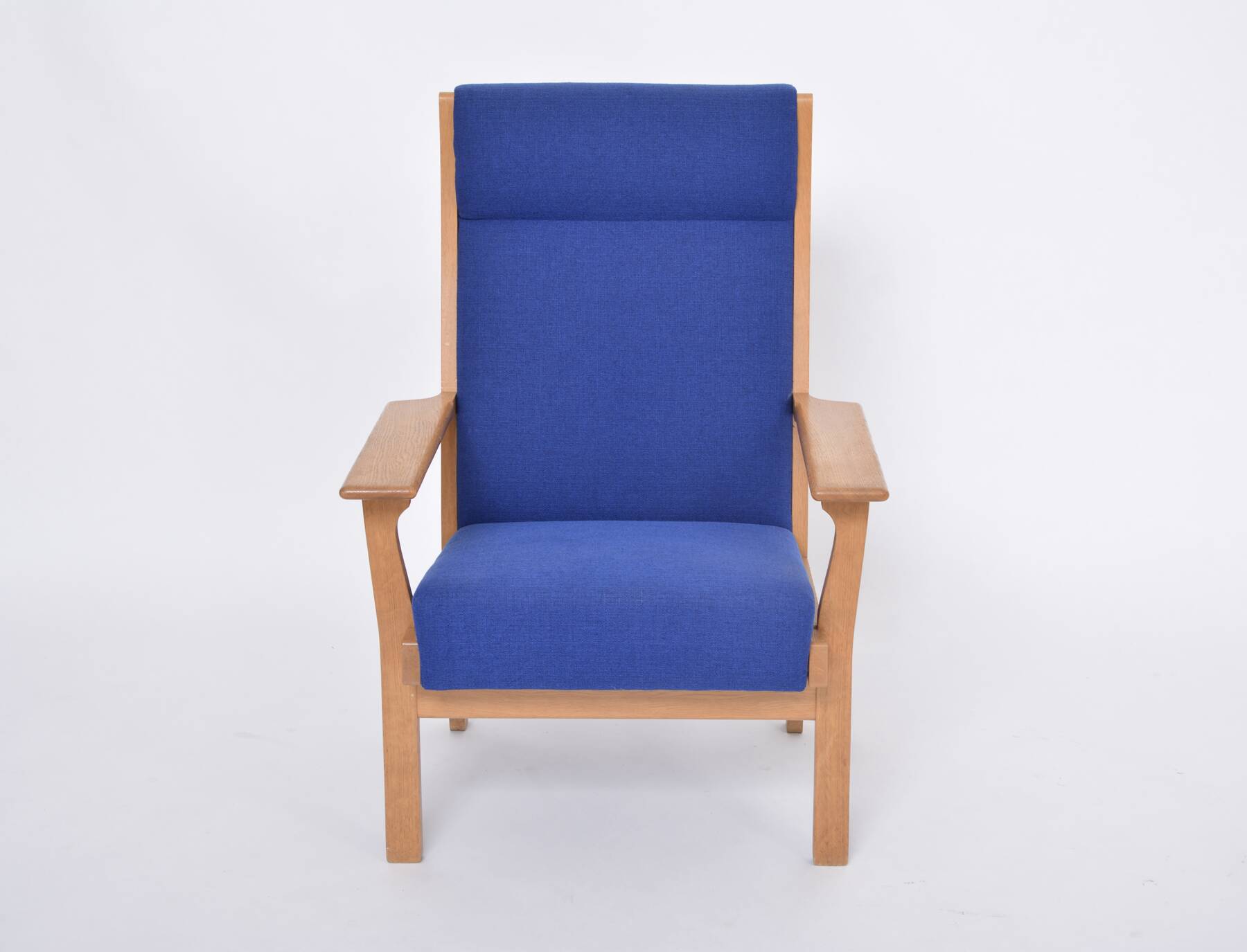 Reupholstered Danish Mid-Century Modern GE 181 a Chair by Hans Wegner for GETAMA