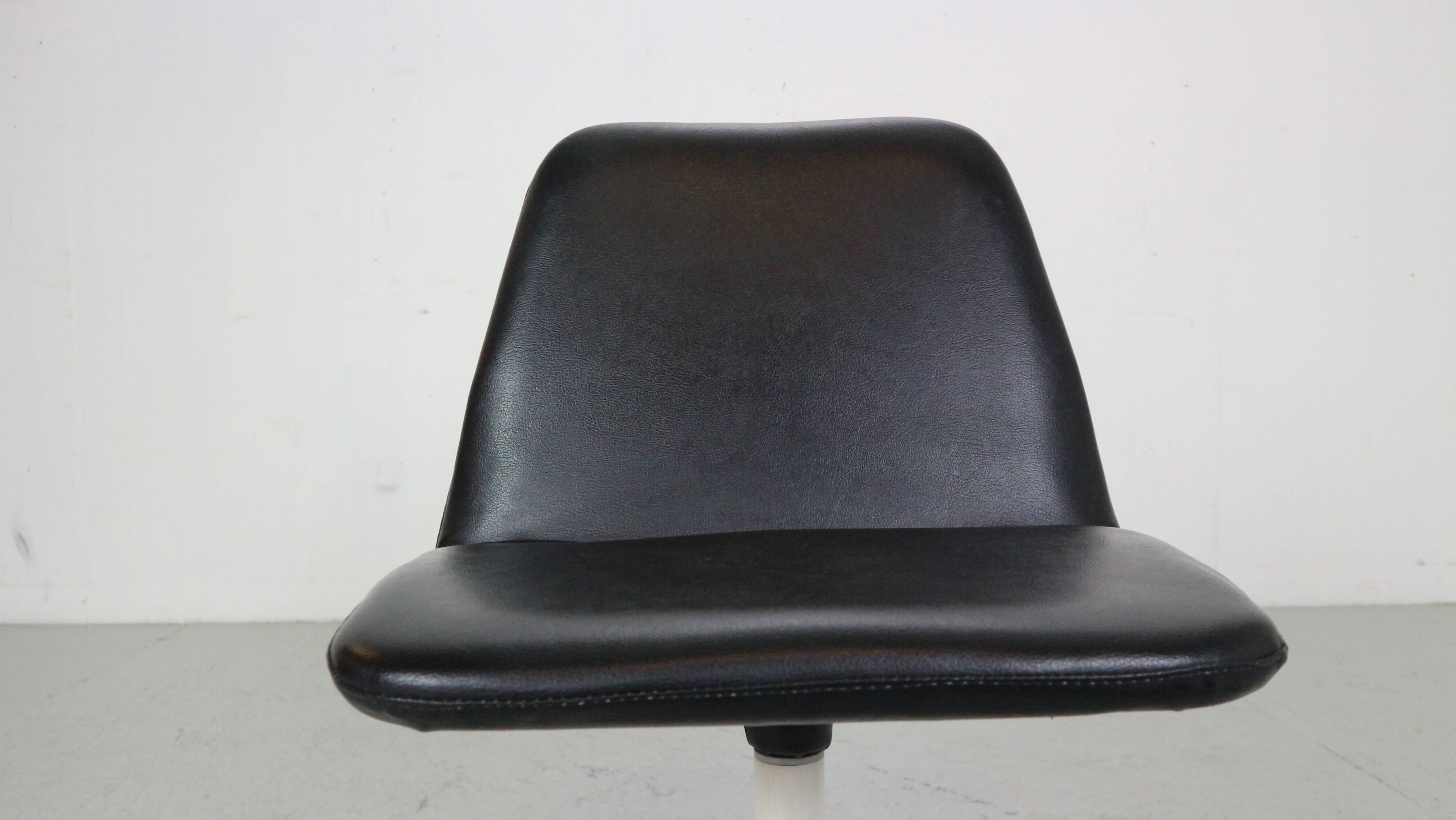 Scandinavian Modern Set Of 4 Dinning Chairs By Börje Johanson Vinga, Sweden 1970