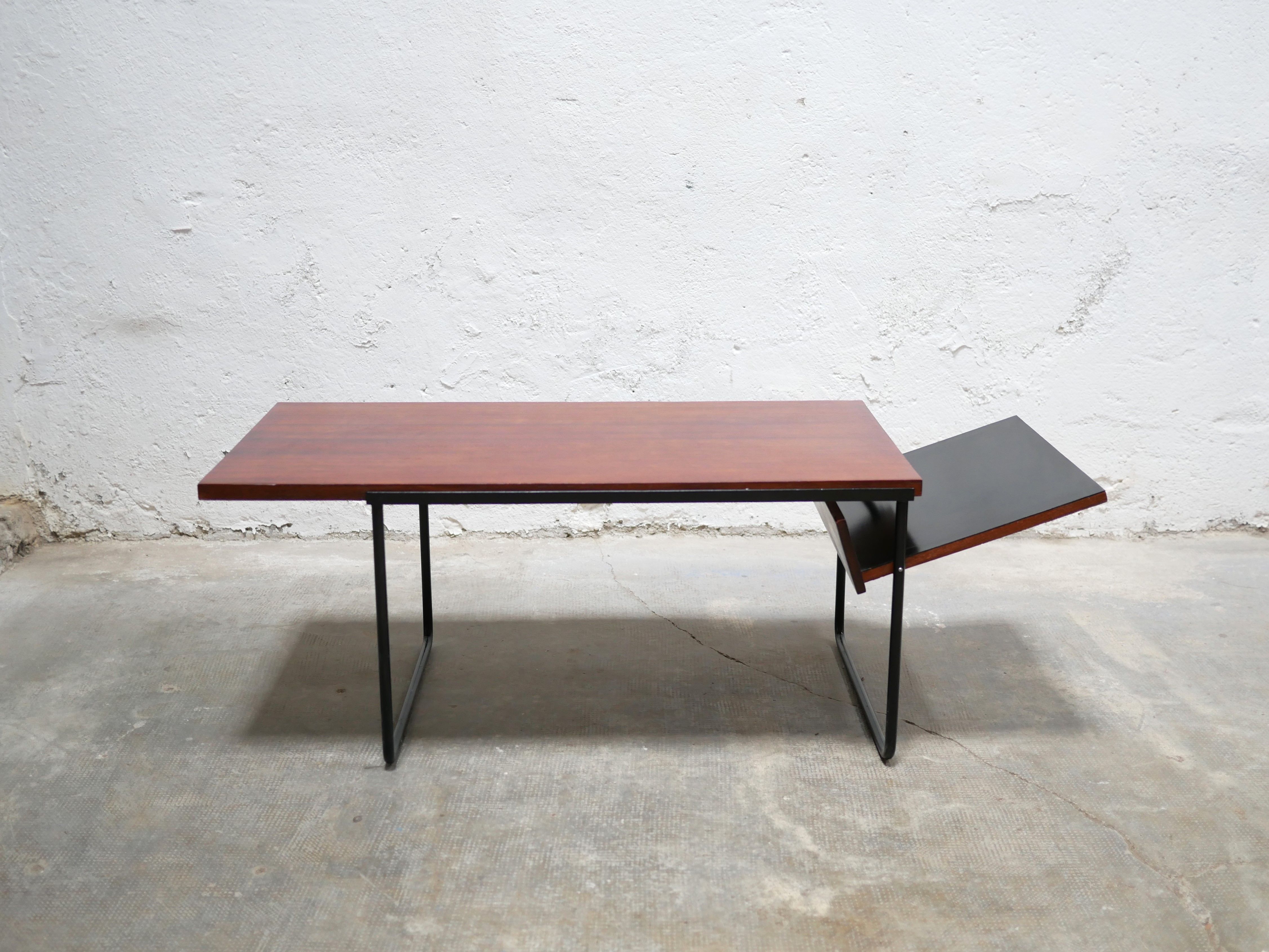 Modernist coffee table in wood and metal