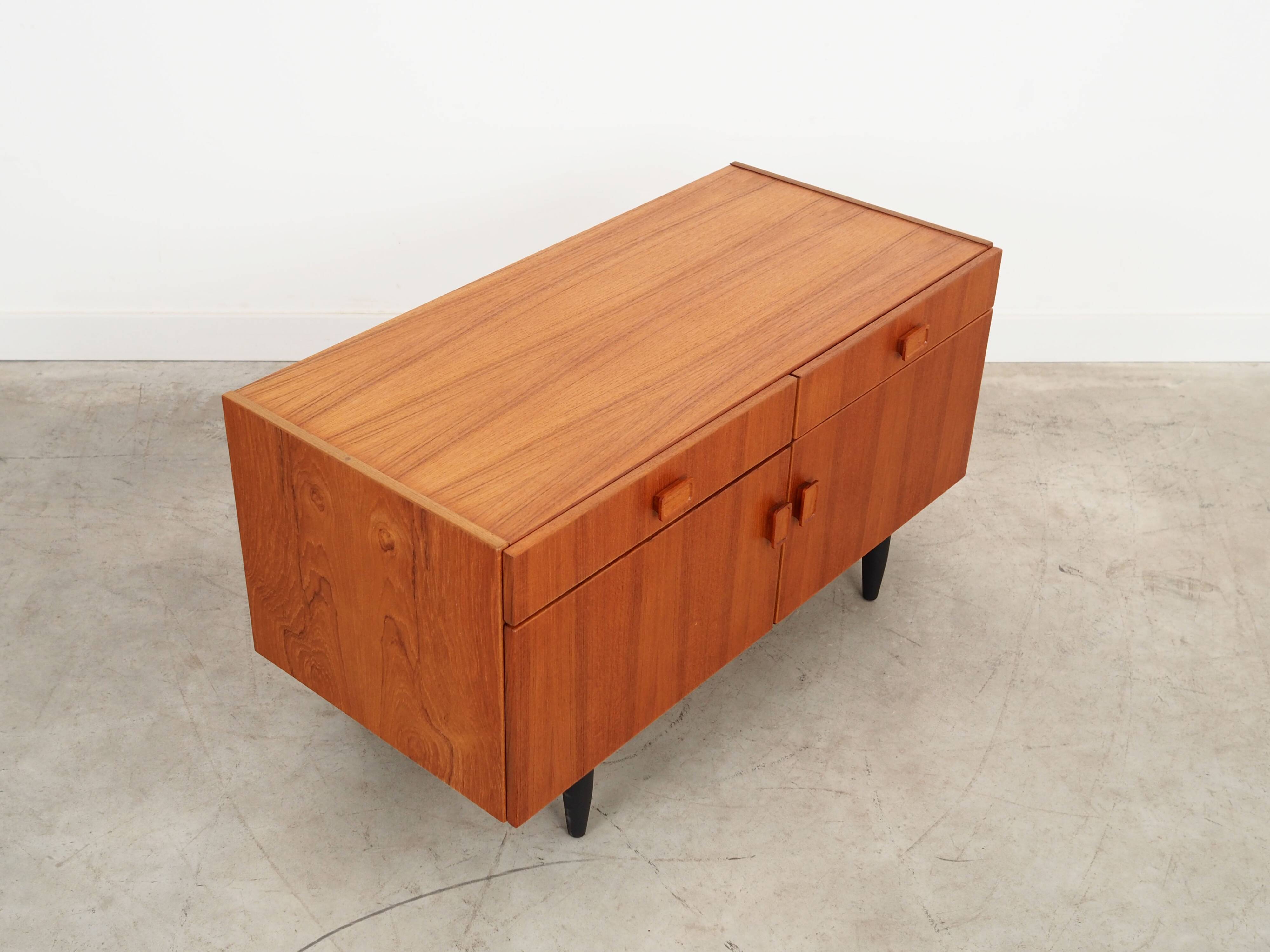 Teak cabinet, Danish design, 1970s, manufacturer: Denka