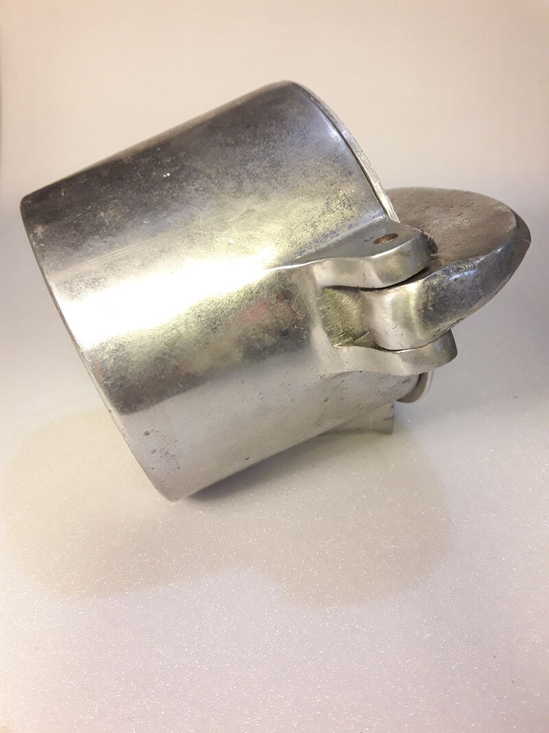 Vintage grapefruit metal citrus press