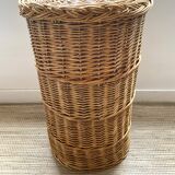 Vintage wicker linen pan