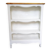 White and wood bibus