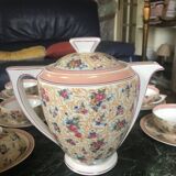 Louroux Foecy porcelain tea set