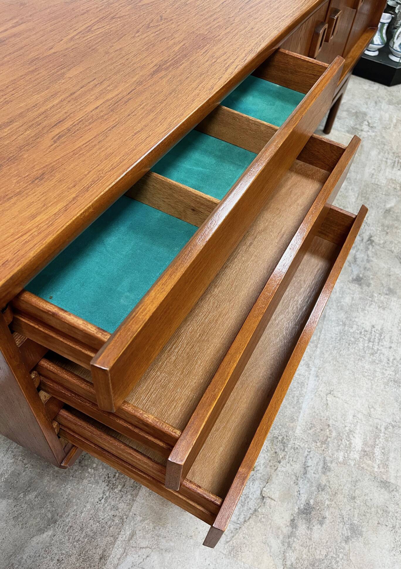 Enfilade Scandinave vintage en teck 1950 / 1960