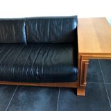 Frank Lloyd Wright's Robie 3 sofa for Cassina