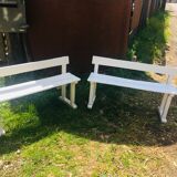 Couple of beautiful garden benches from a school '50s in beech and chain low folder