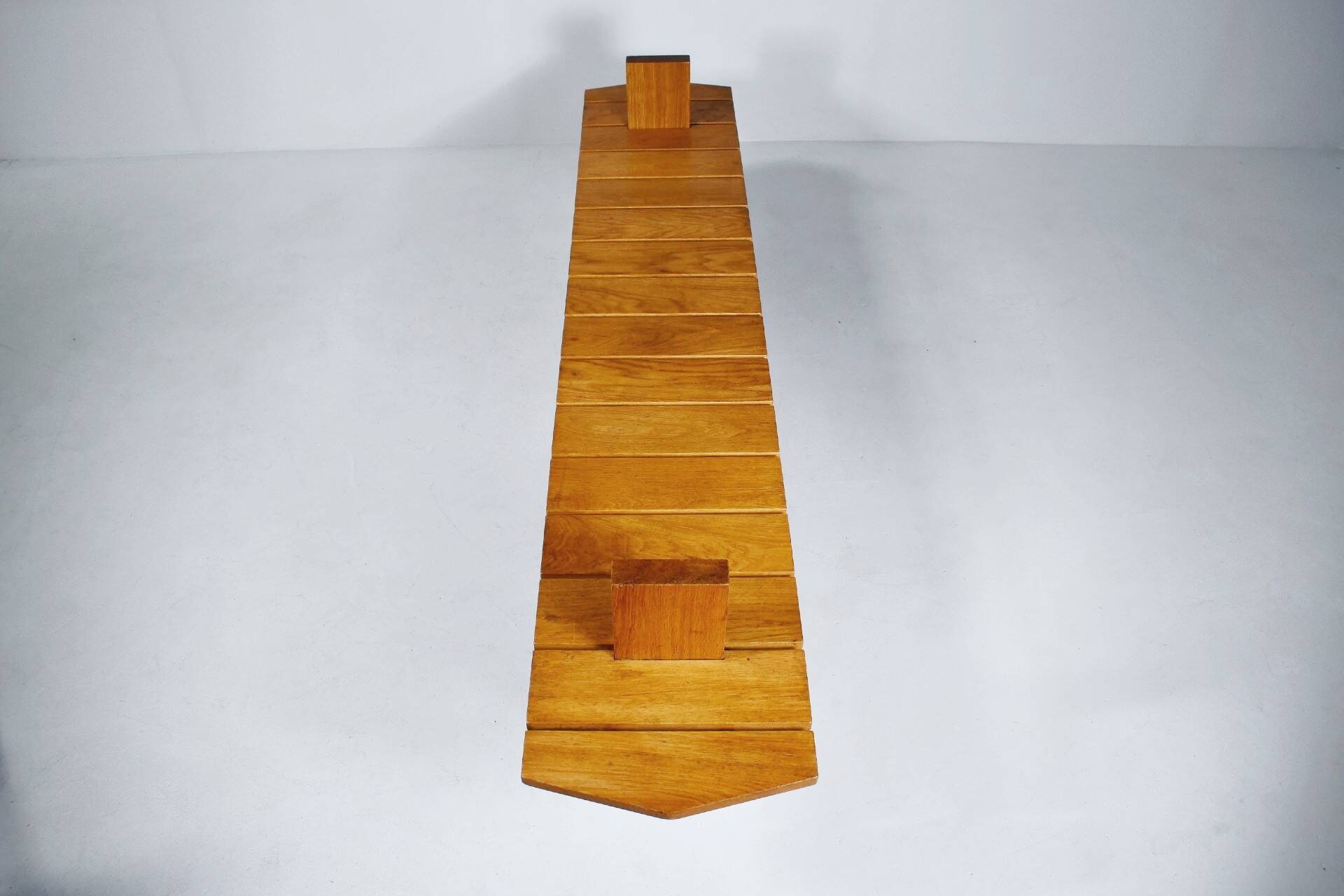 Prototype de banc par Olof Pira. Suède, années 1970.