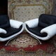 Paire de fauteuils en skai