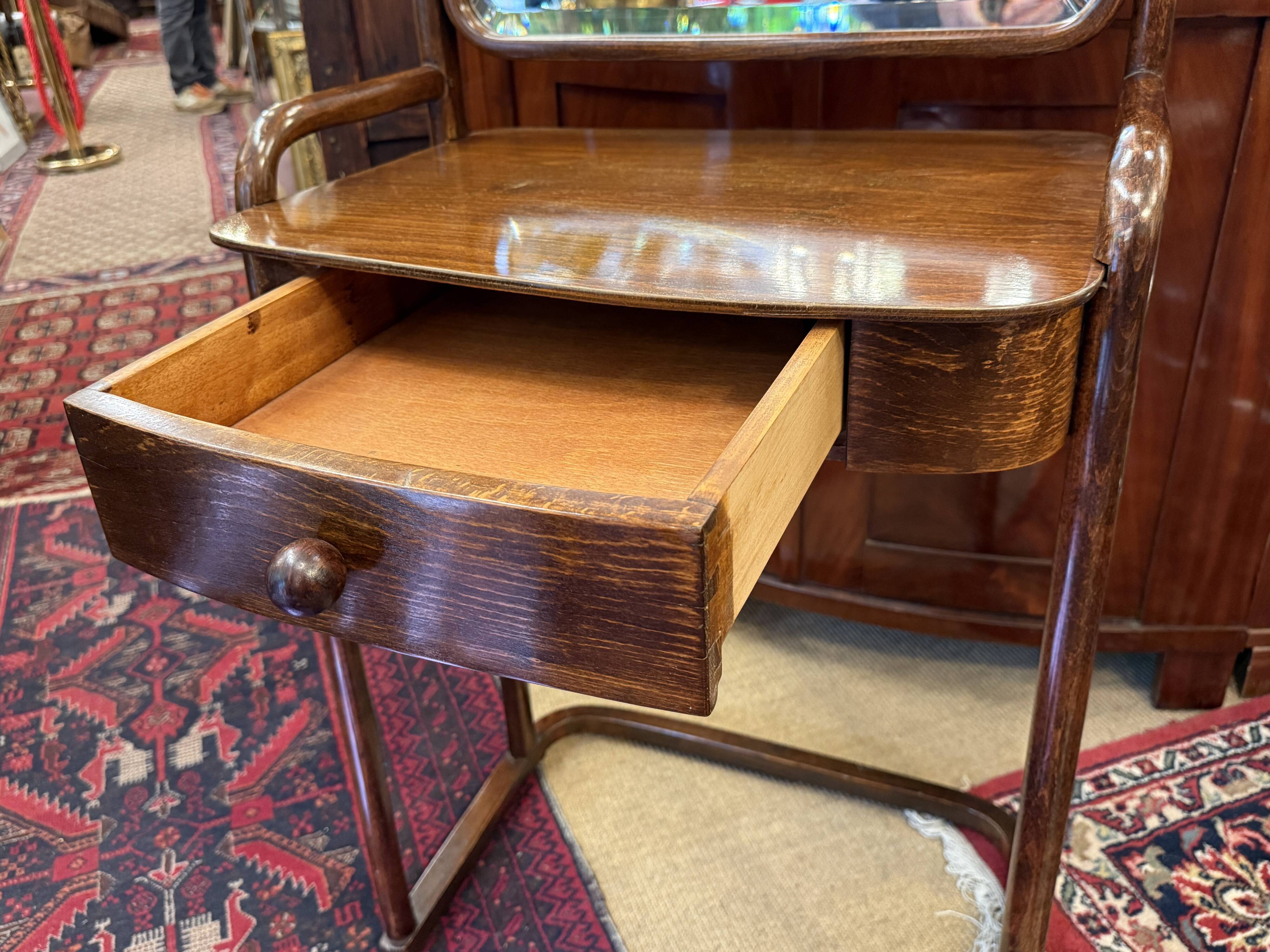 Josef Hoffmann Vanity Dressing Table, Model 1134, Jacob & Josef Kohn, Vienn