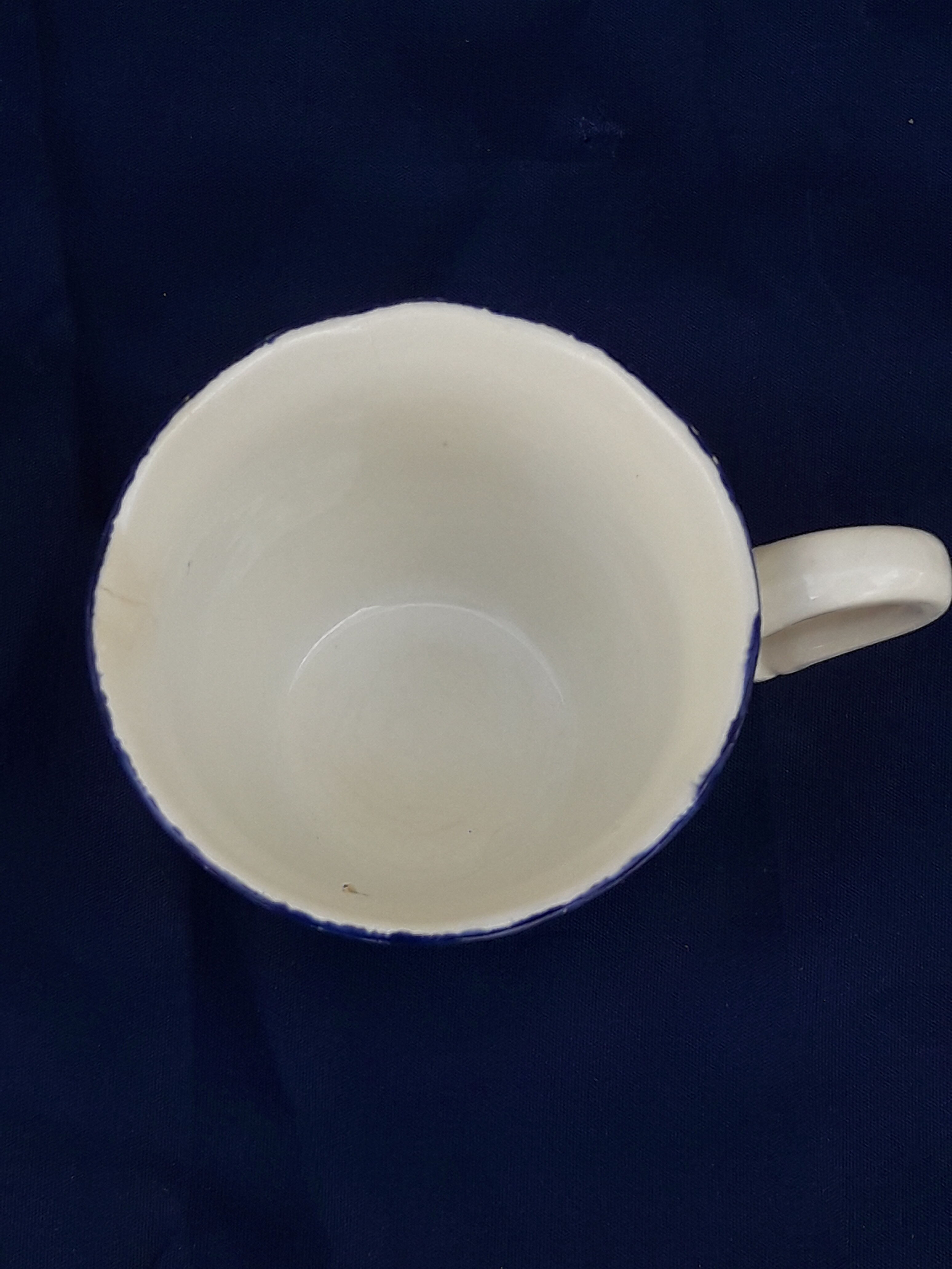 Old glass cup of Sarreguemines floral decoration blue diam 6.5 cm