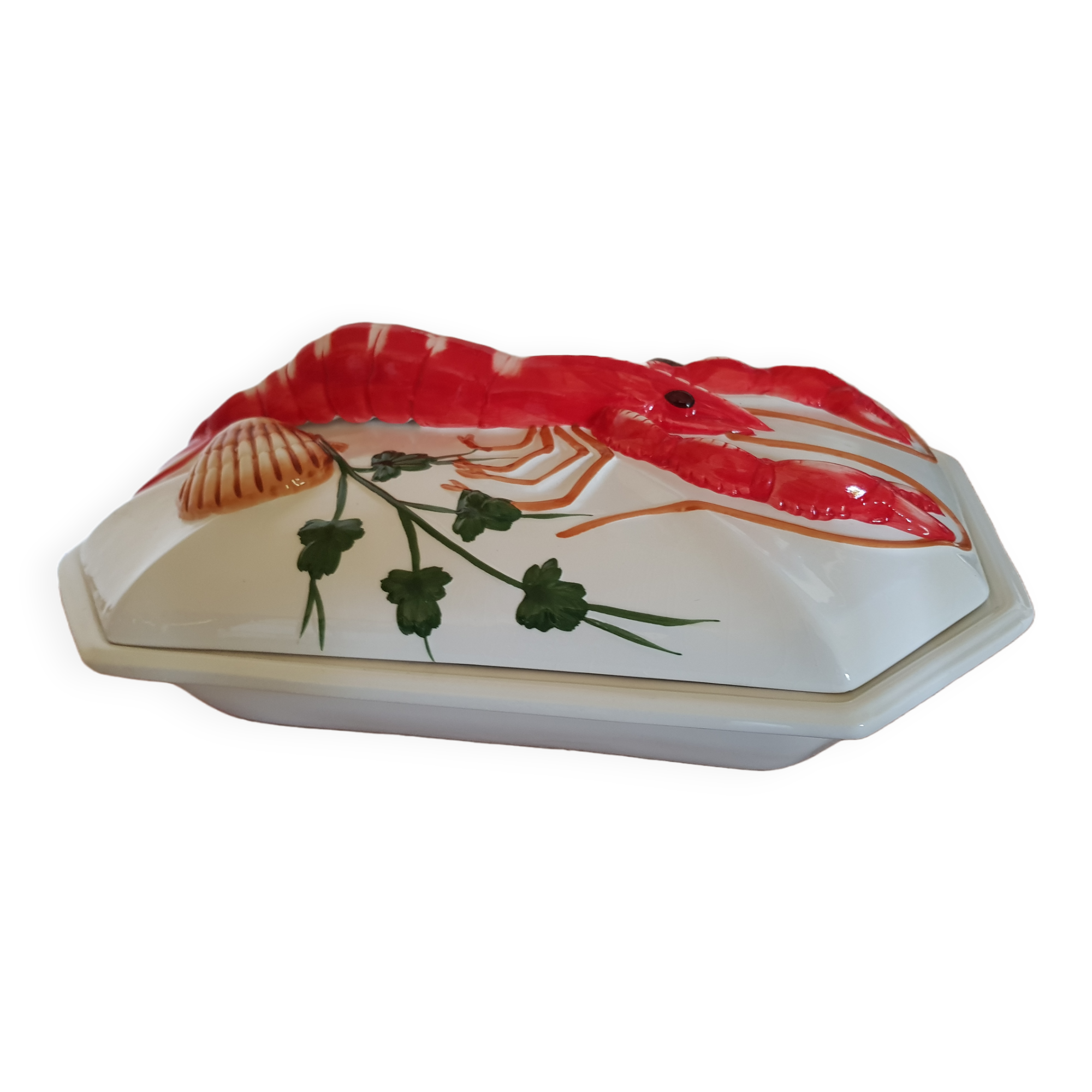 Ceramic dish with slip lid lobster decor